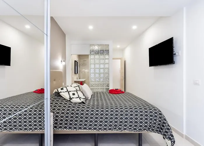 Trinidad Avenue Premium Сан-Кристобаль-де-Ла-Лагуна