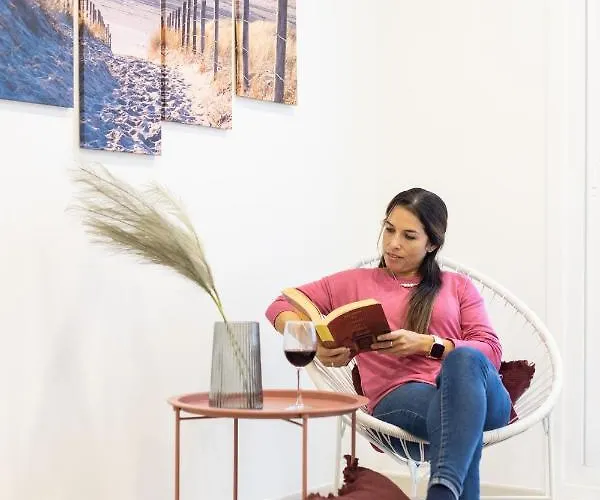 Trinidad Avenue Premium