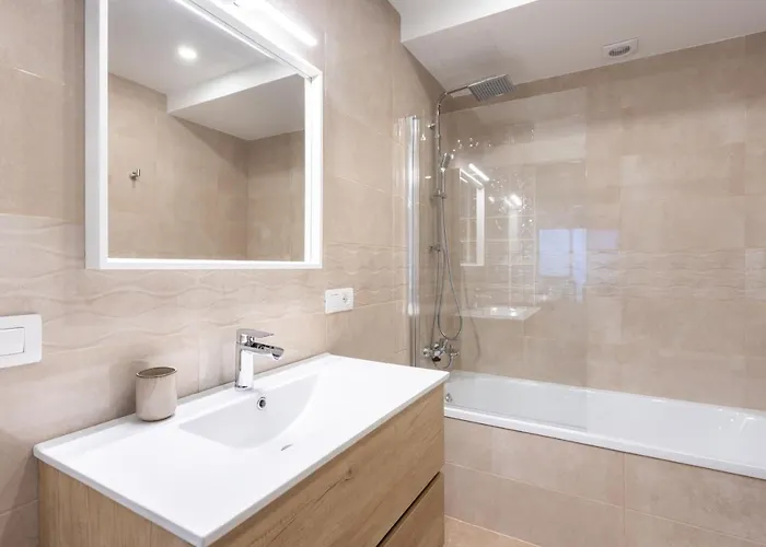 Trinidad Avenue Premium Апартаменты